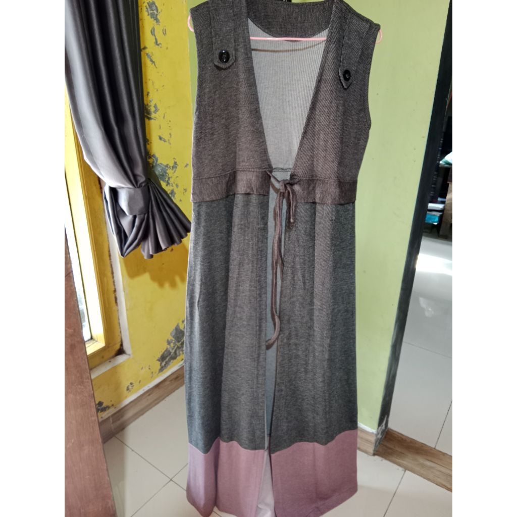 outer kekinian untuk gamis bahan super tebal preloved
