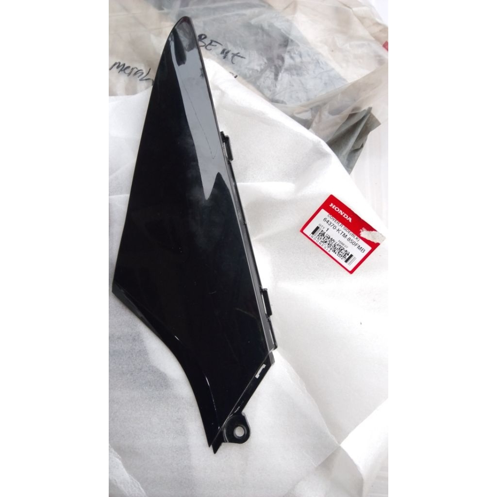 cover samping body bagian bawah supra x 125 original nos ahm hitam sepasang
