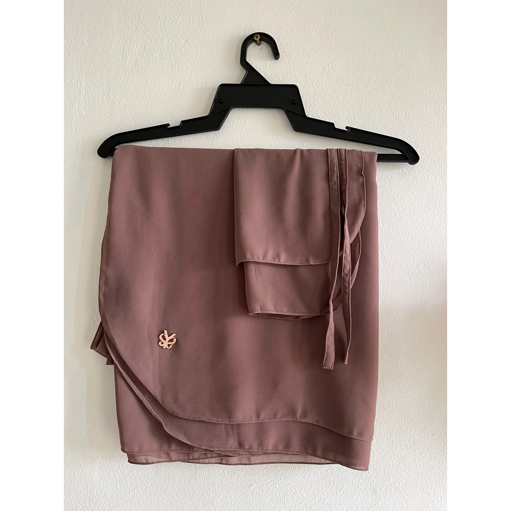 Khimar segi empat oval by YooraSarah