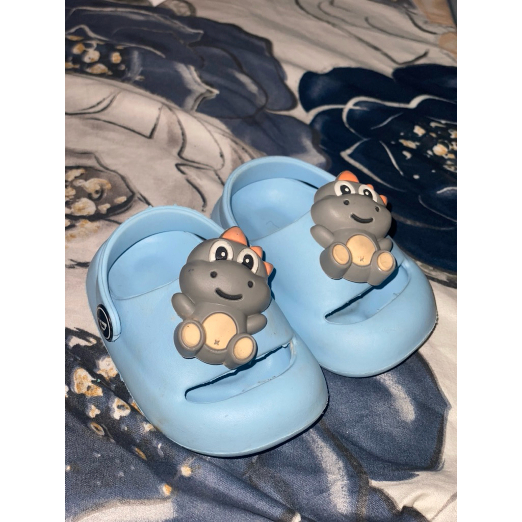 sendal karet preloved anak porto dino biru size 20