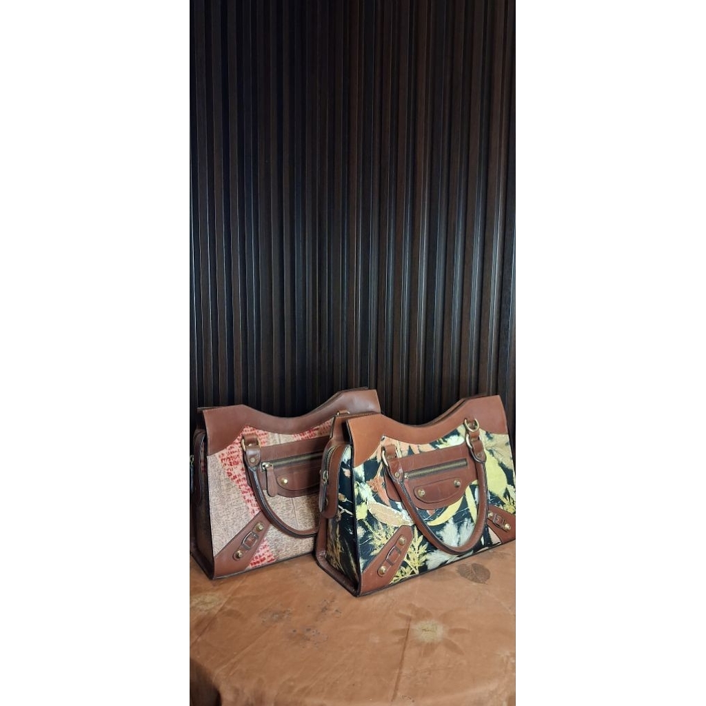 Taluna Bag Ecoprint - Tas kulit Sapi Asli Motif Ecoprint
