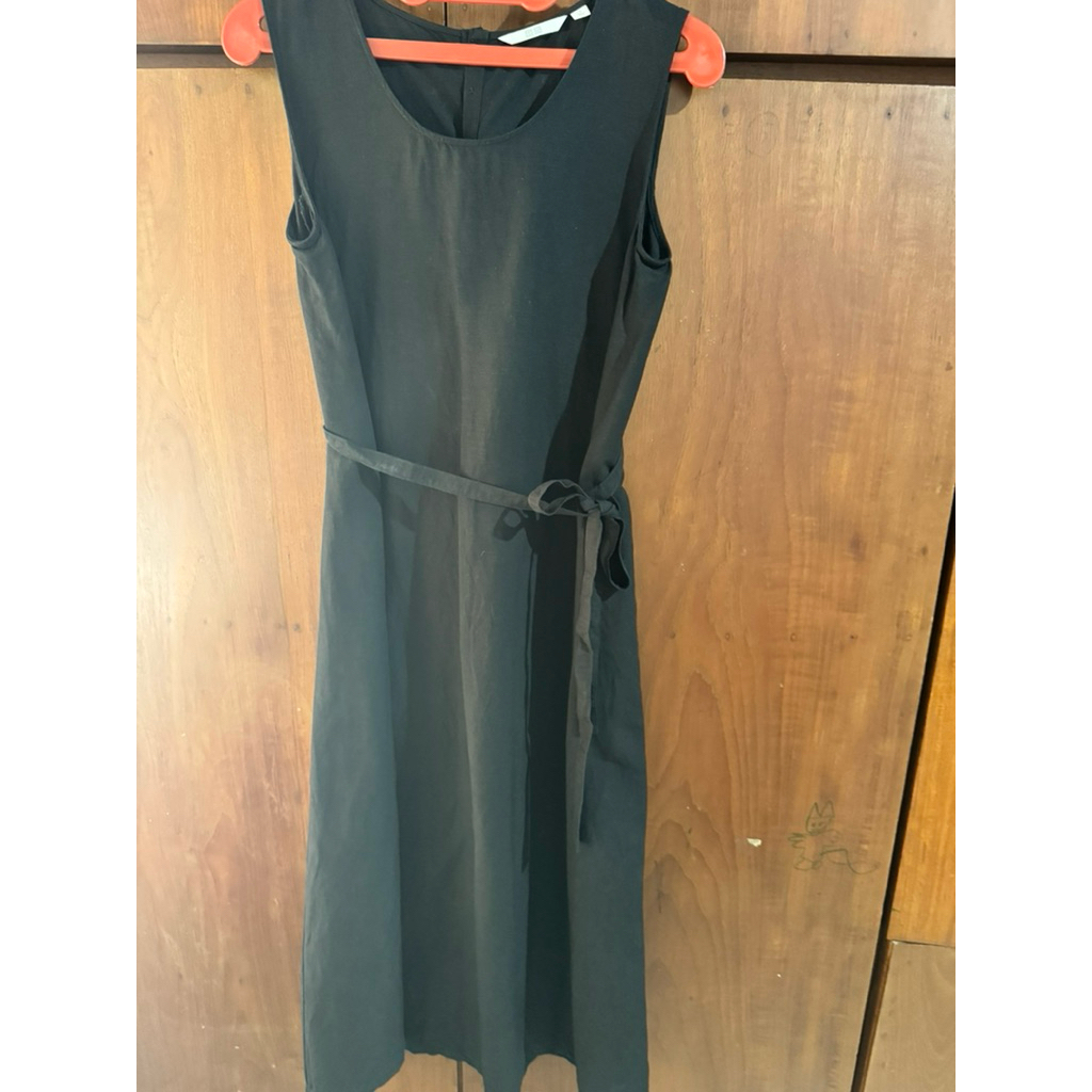 Uniqlo Linen Midi Dress Preloved