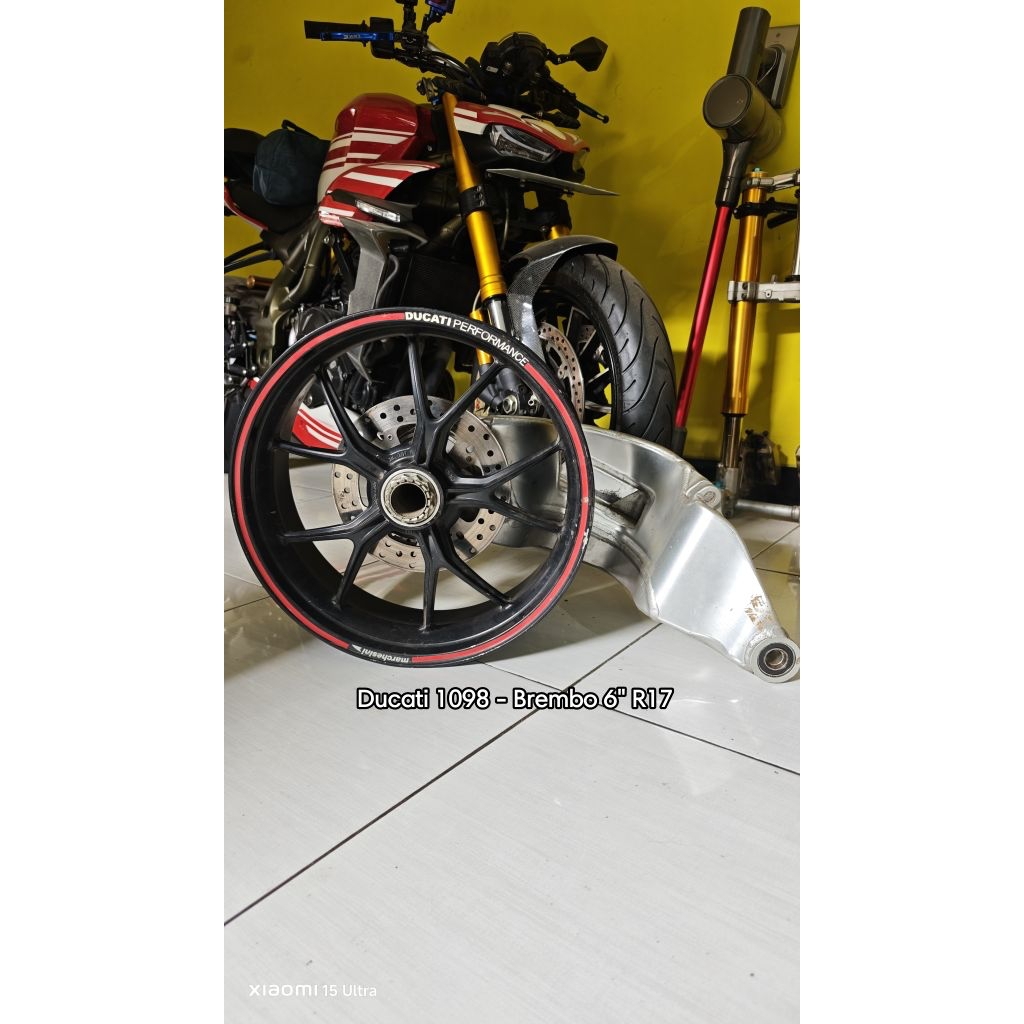 proarm limbah moge ducati 1098 velg brembo 6 inchi