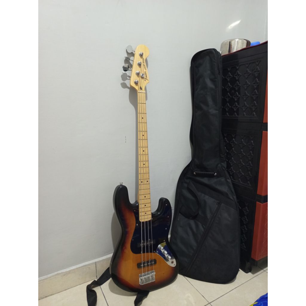 Bass Fender