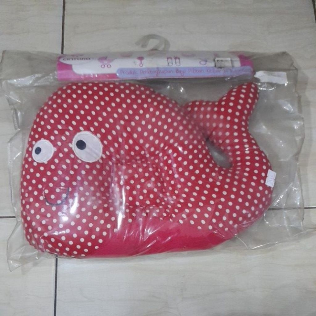 U. Cintaka bantal peyang bayi dolpin
