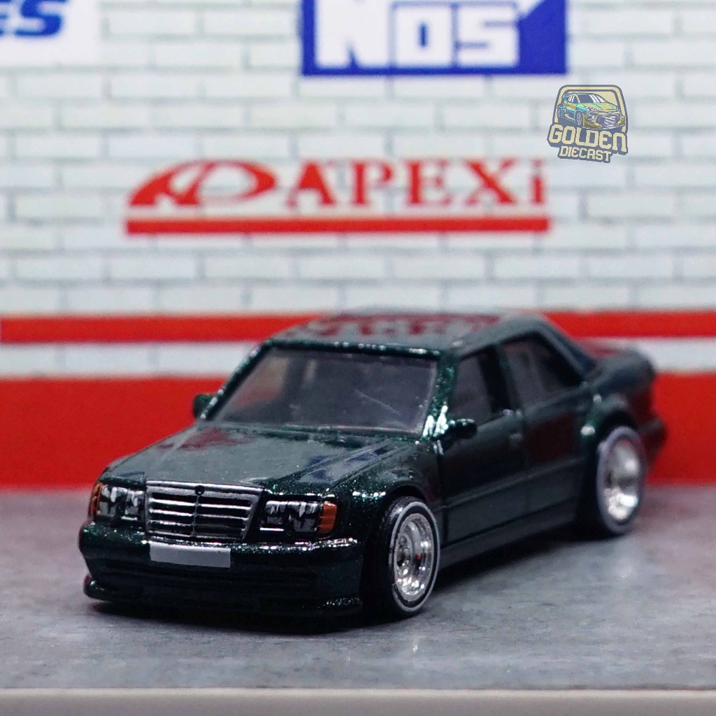 HOT WHEELS MERCEDES BENZ 500E GREEN - LOOSE + SWAP WHEELS (GOOD CONDITION)