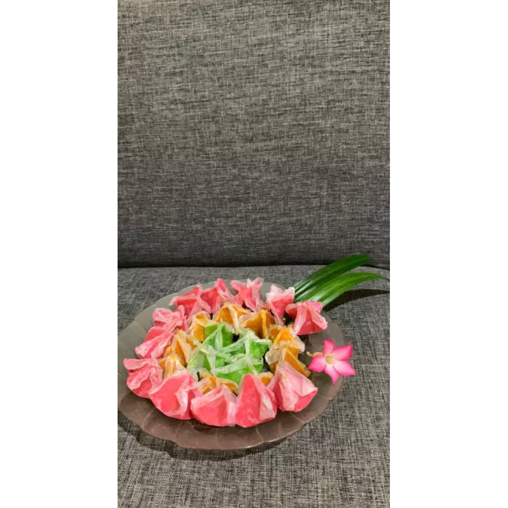 Wajik Bandung/Geplak kelapa 1kg/kemasan