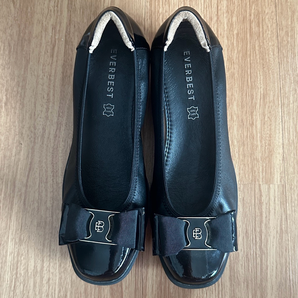 (Preloved) Sepatu Formal Wanita Everbest Orpheon Black Size 40