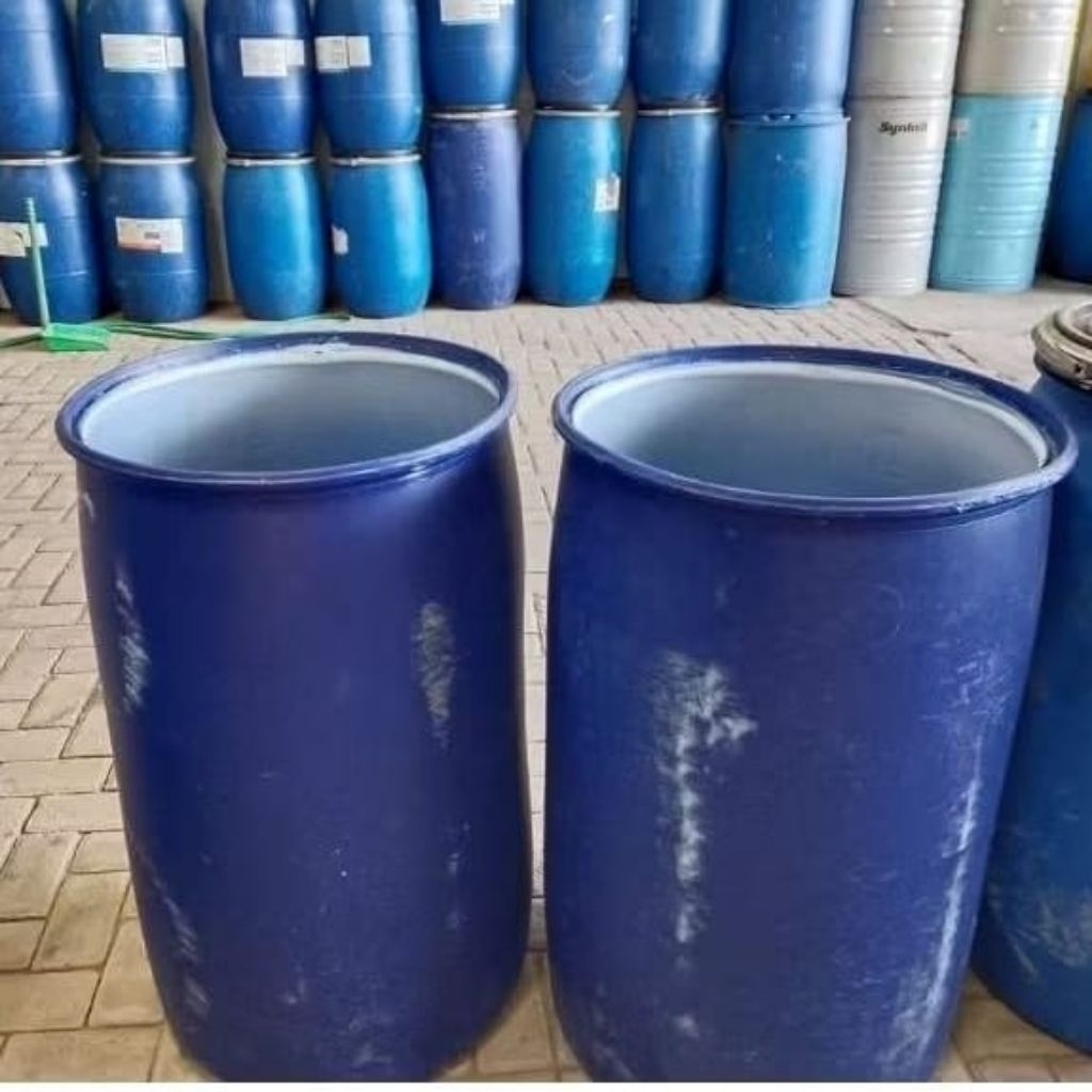drum plastik 200liter terbuka hdpe dan 10pcs jerigen putih 20liter bersih siap pakai