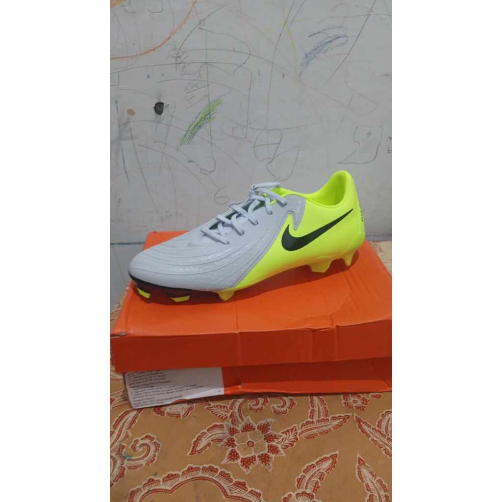 Nike Phantom GX II Academy