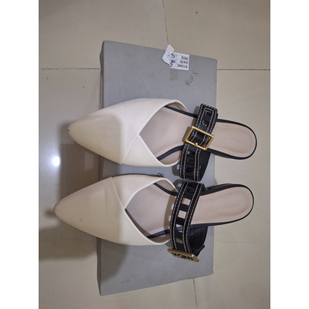 sandal charles&keith