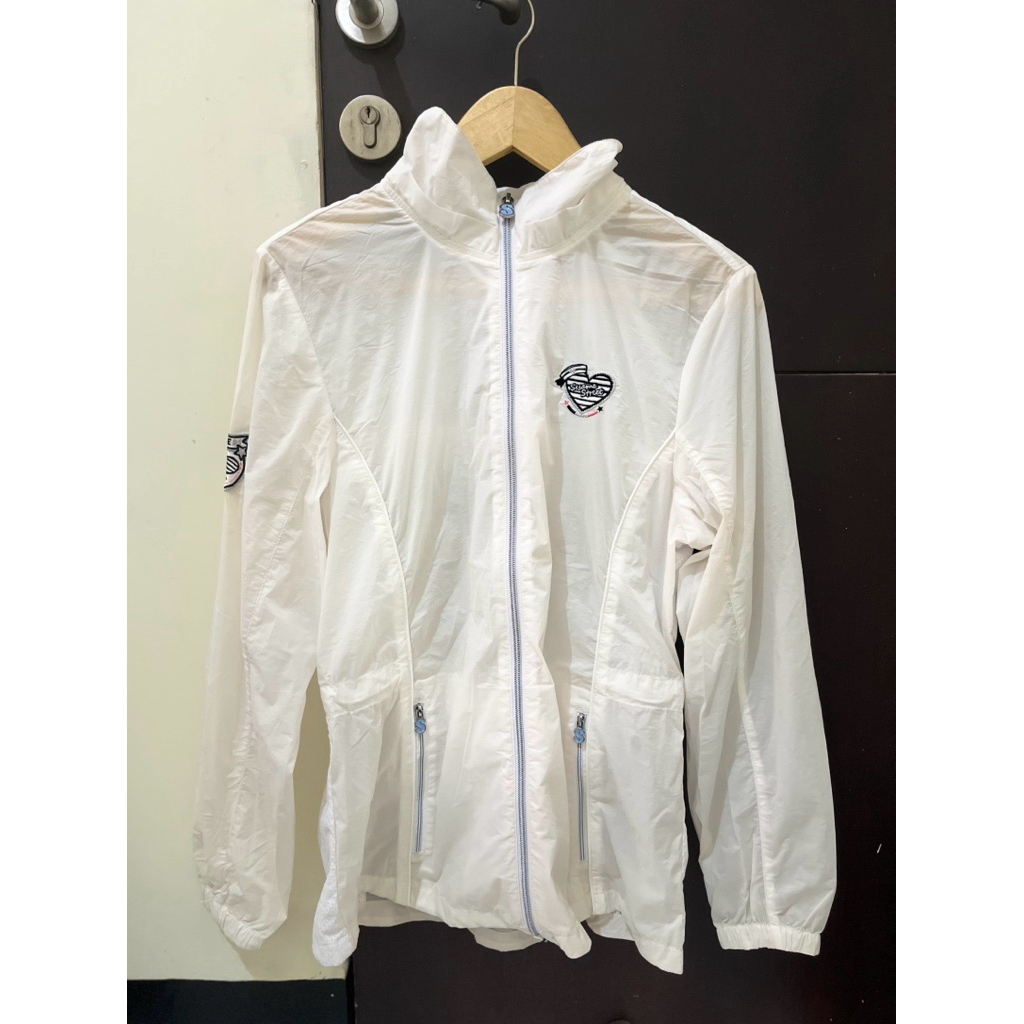 [PRELOVED] JAKET PUTIH WANITA