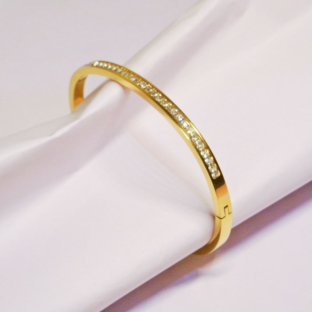 Gelang Titanium Gold Wanita Desain Minimalis