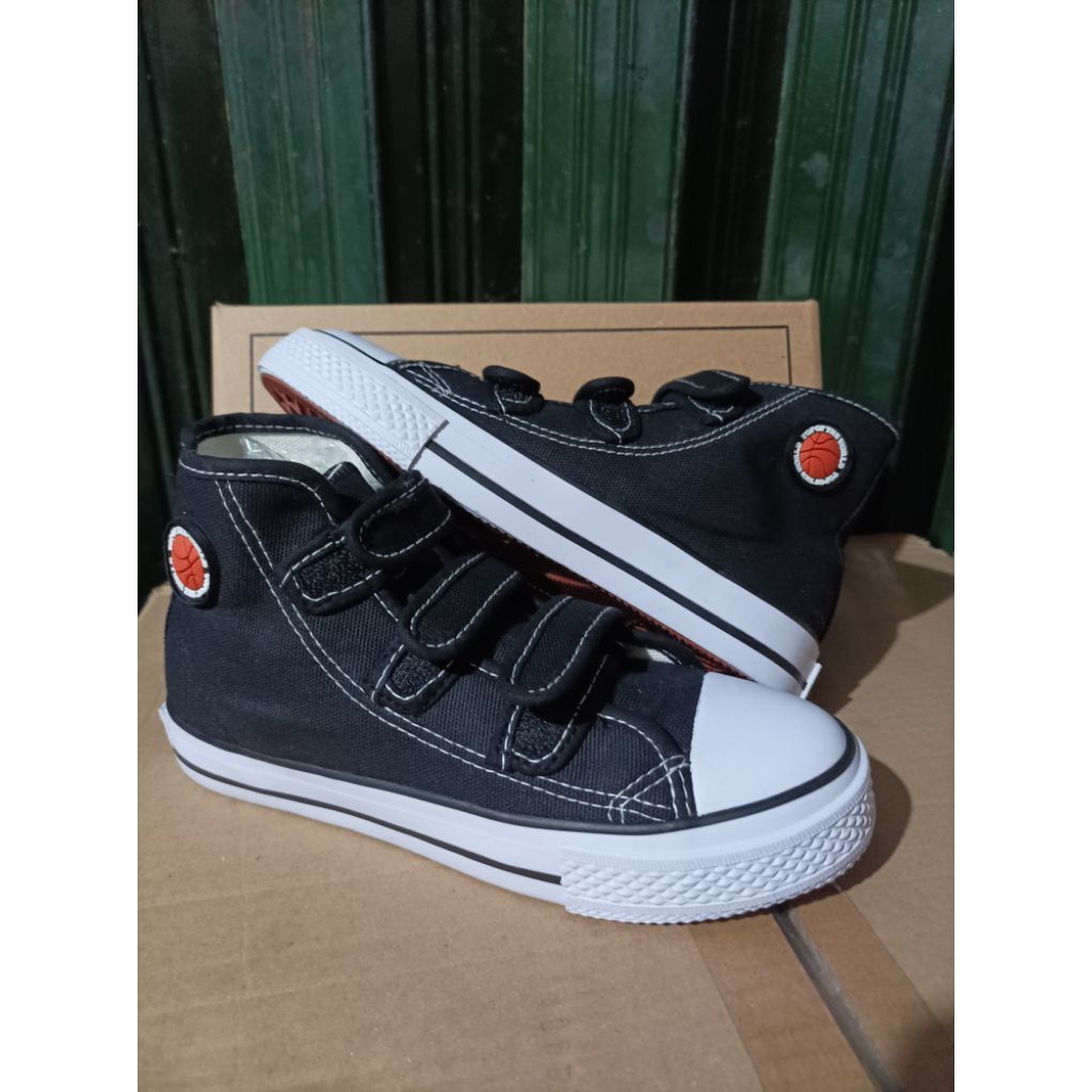 Sepatu sekolah NB perekat/rempel MASTER BASKET original