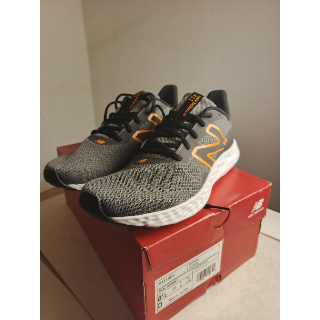 New Balance 411v3 men's running BNIB Original 100%