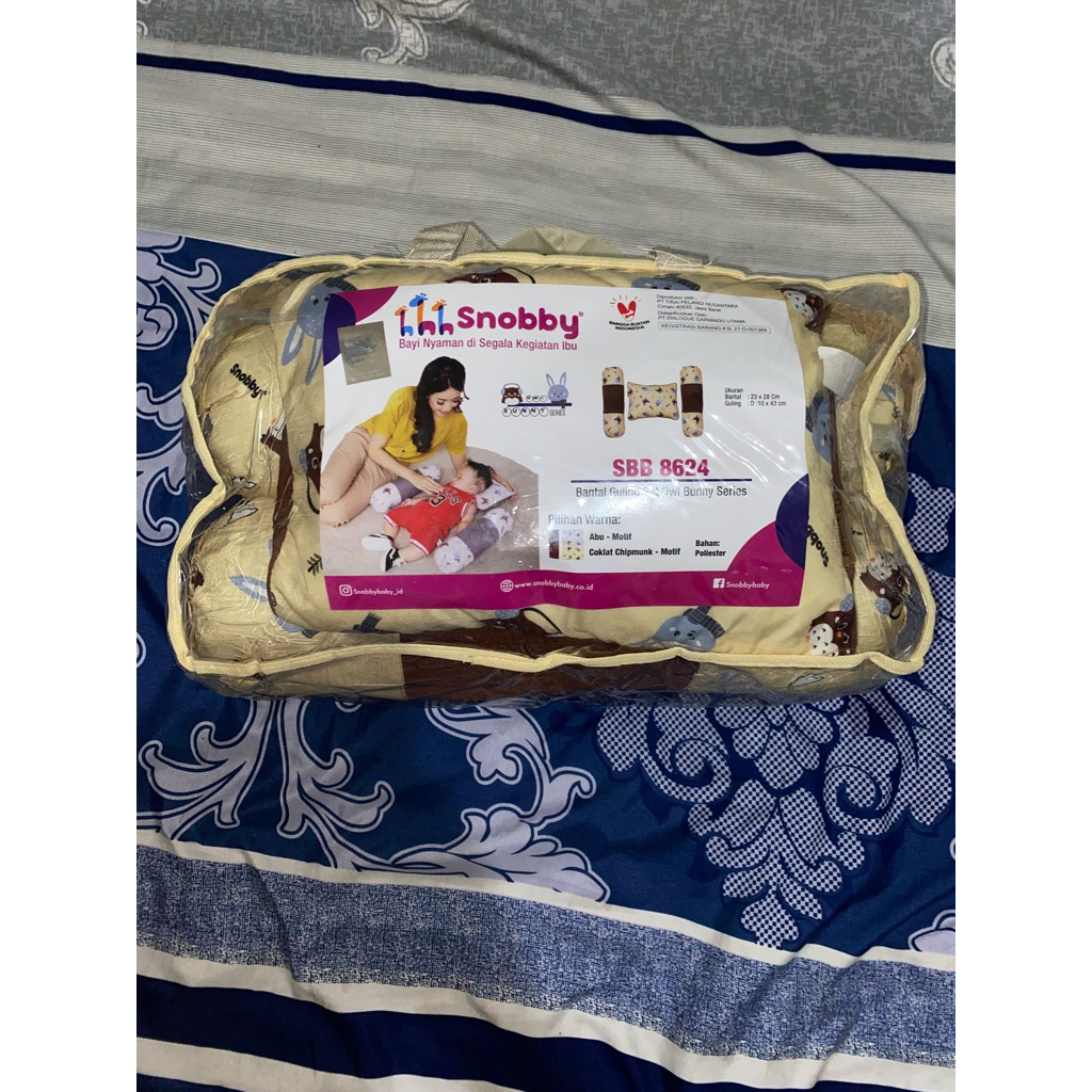 Preloved Snobby bantal guling bayi