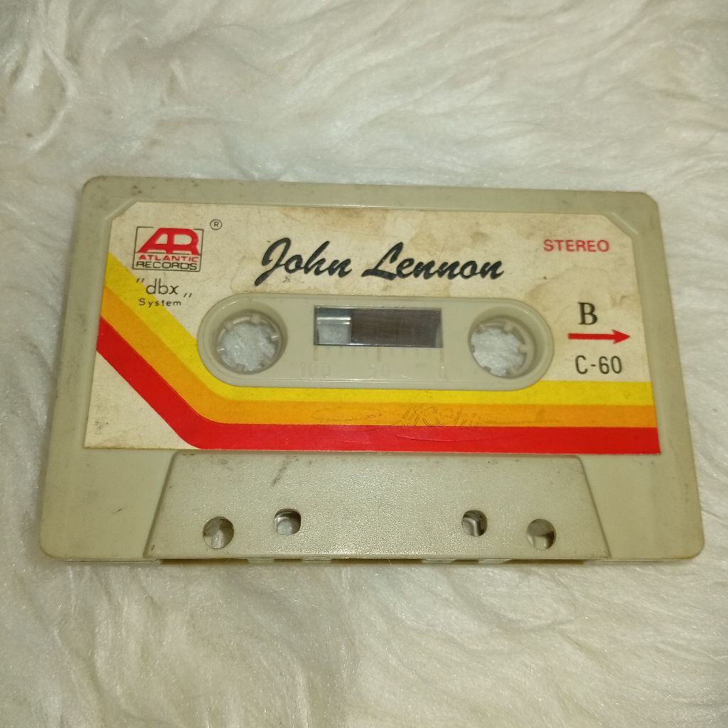 Kaset Pita John Lennon