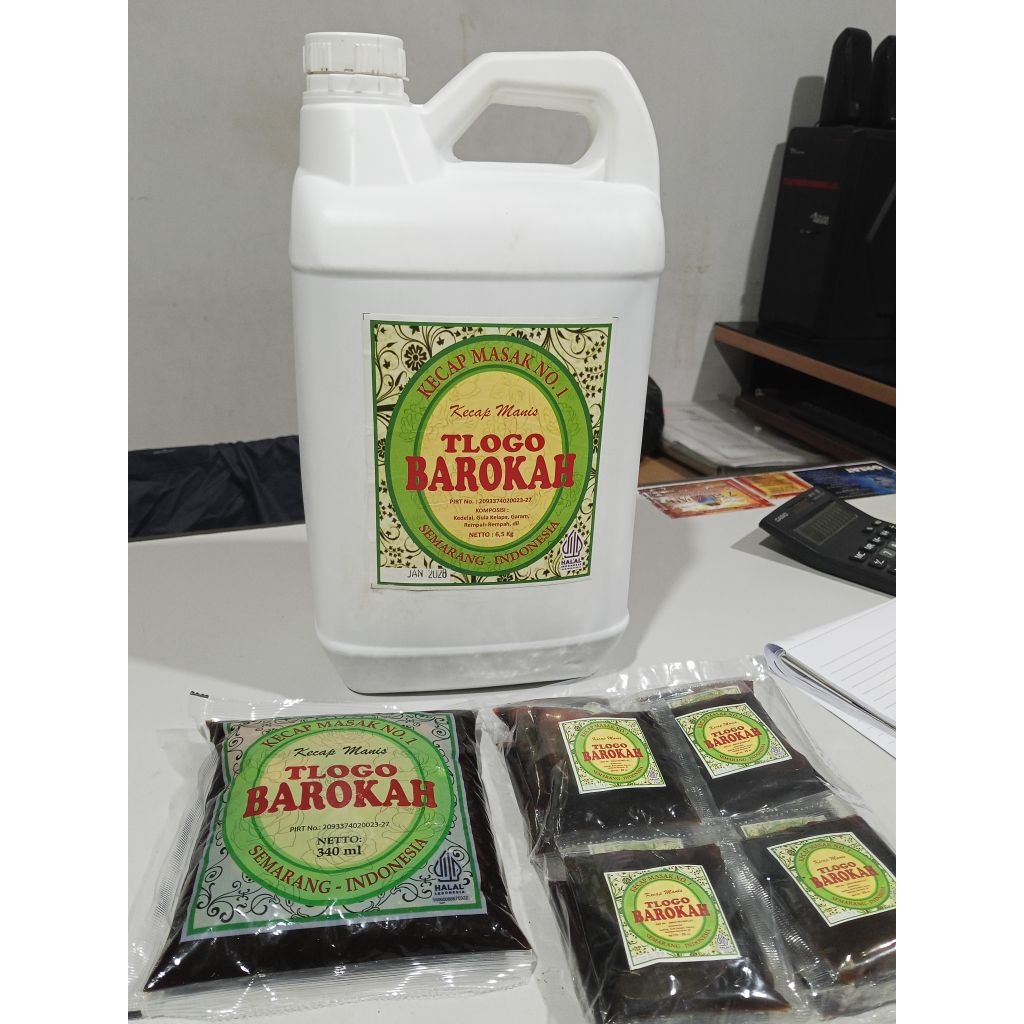 Kecap manis hitam murah enak kental Merk Tlogo Barokah
