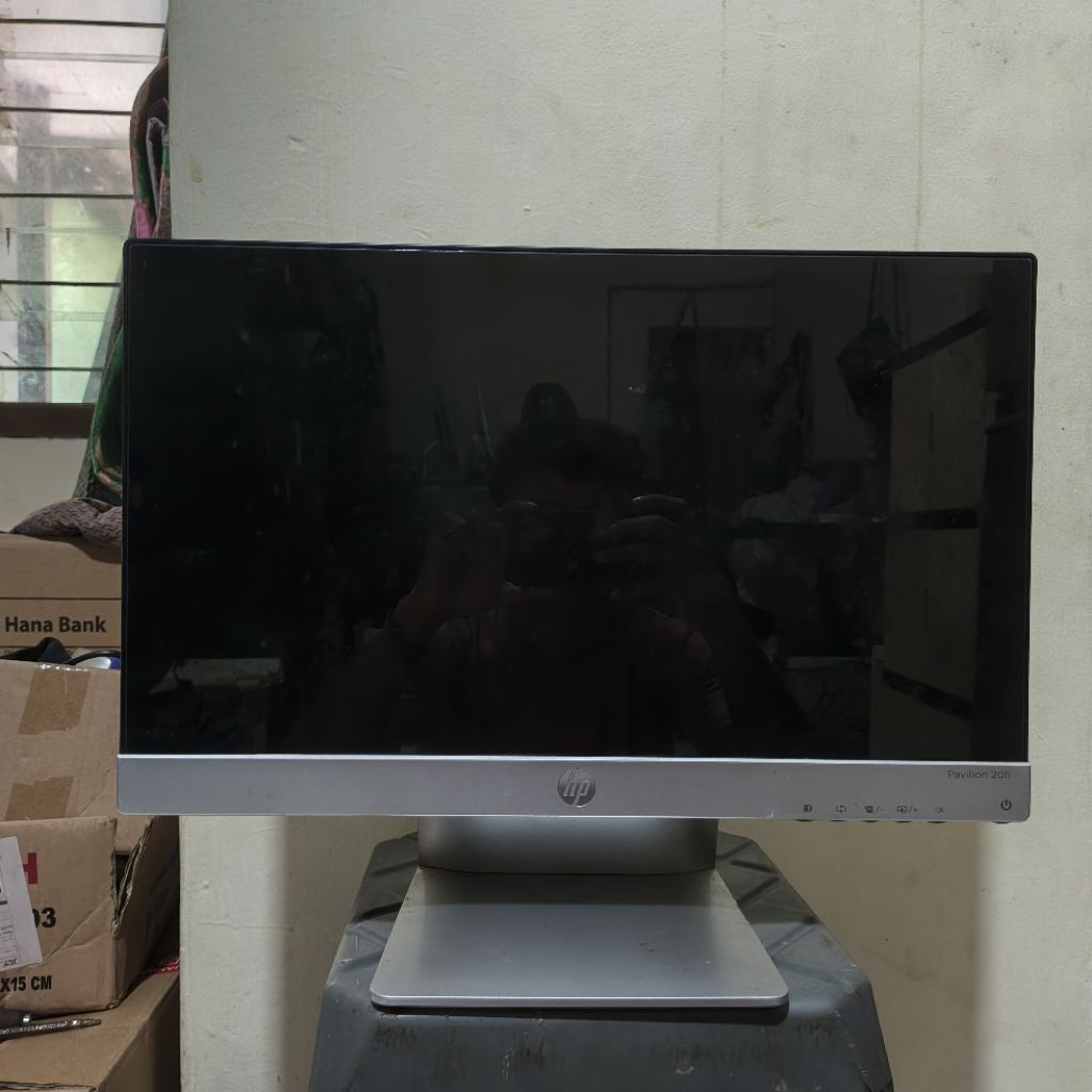 MONITOR LED 20 INCH MEREK HP PAVILION 20Fi FRAMELESS