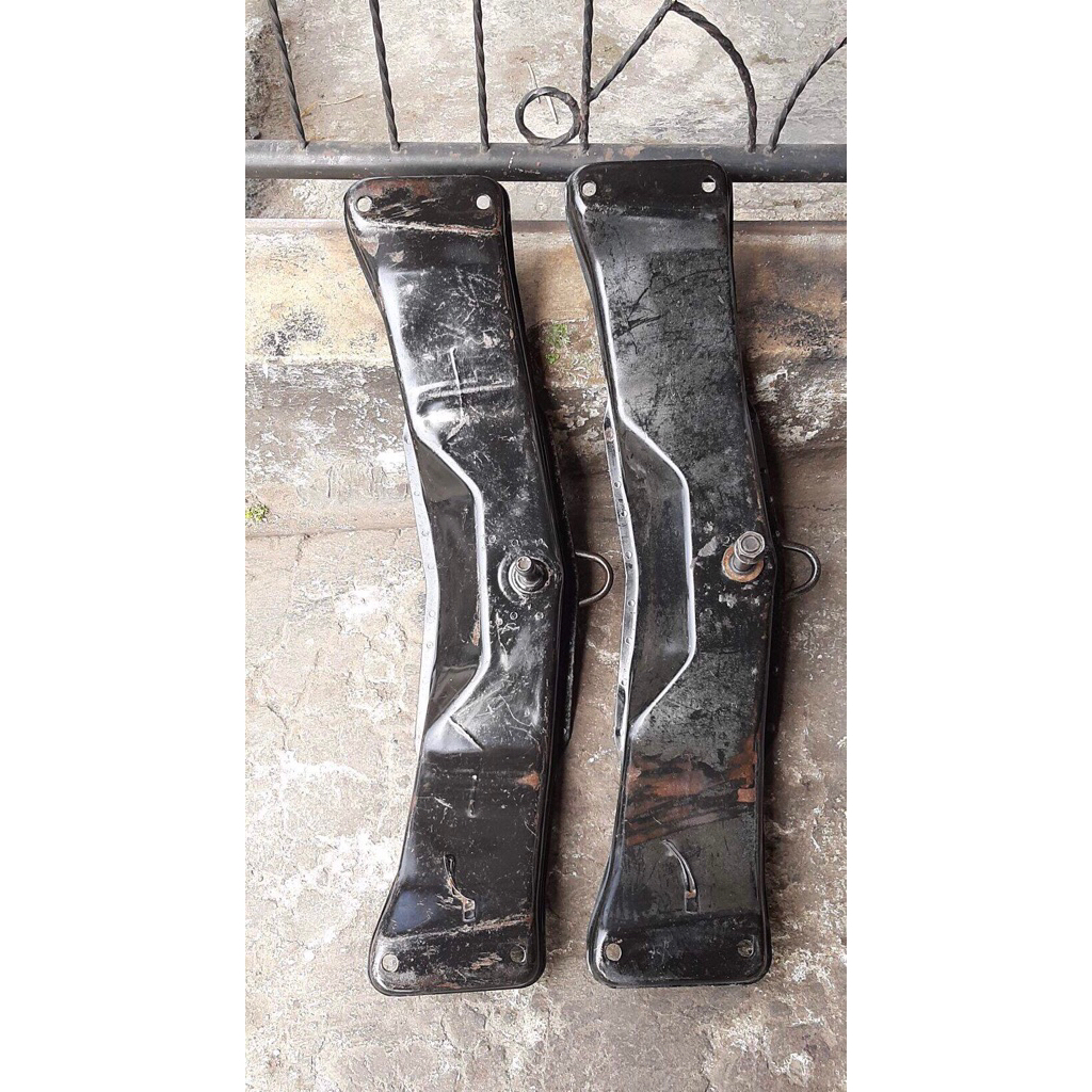 Crossmember As Balok dudukan Bosh Stir Mobil Carry Futura T120SS SS Original Copotan