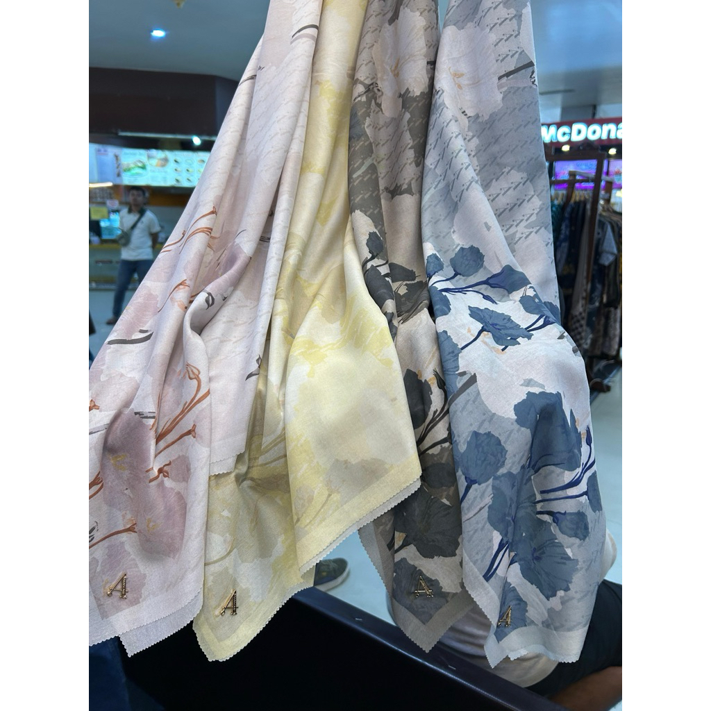 BLOOME MONOGRAM ARASCARF