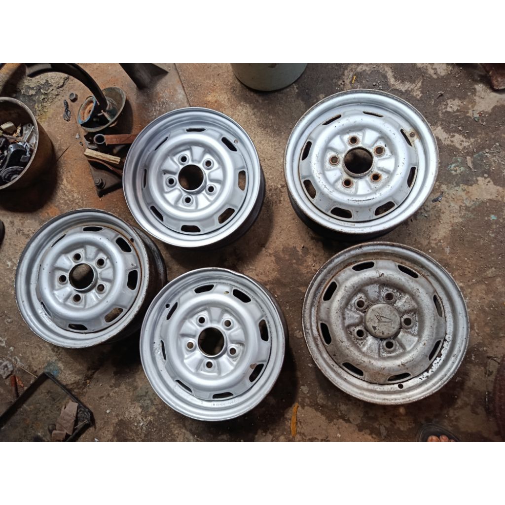 velg r13 lubang 5 grandmax L300 bensin, colt bagong