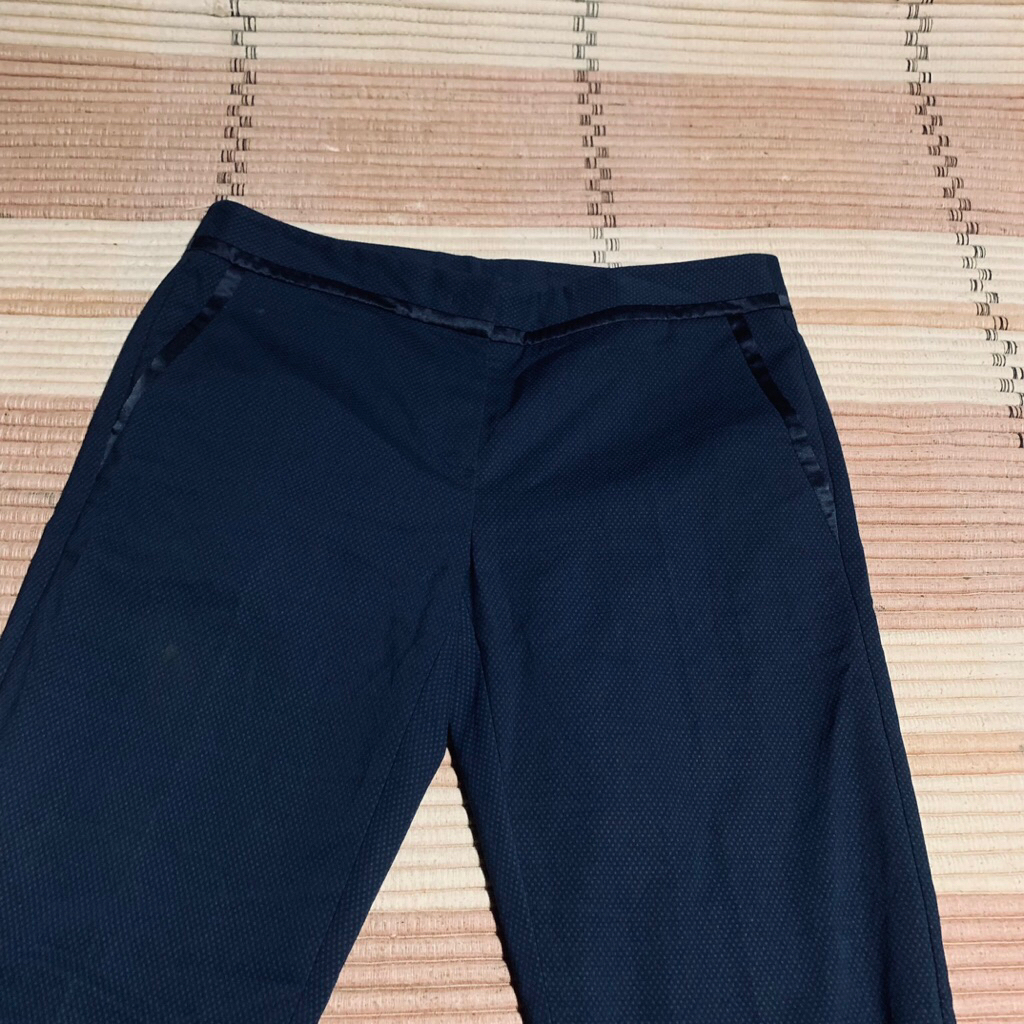 Celana Panjang Wanita GIORDANO