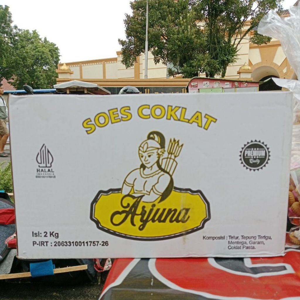 SOES COKLAT ARJUNA SOES KERING ISI COKLAT