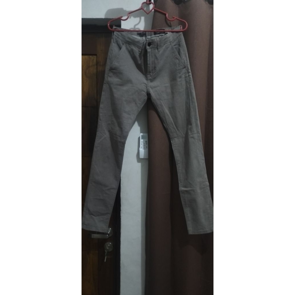 PL Celana Panjang Pria merk TRIPL3