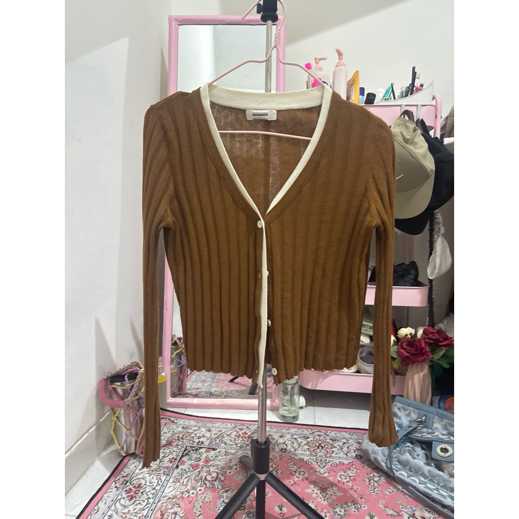 preloved 3mongkis cardigan