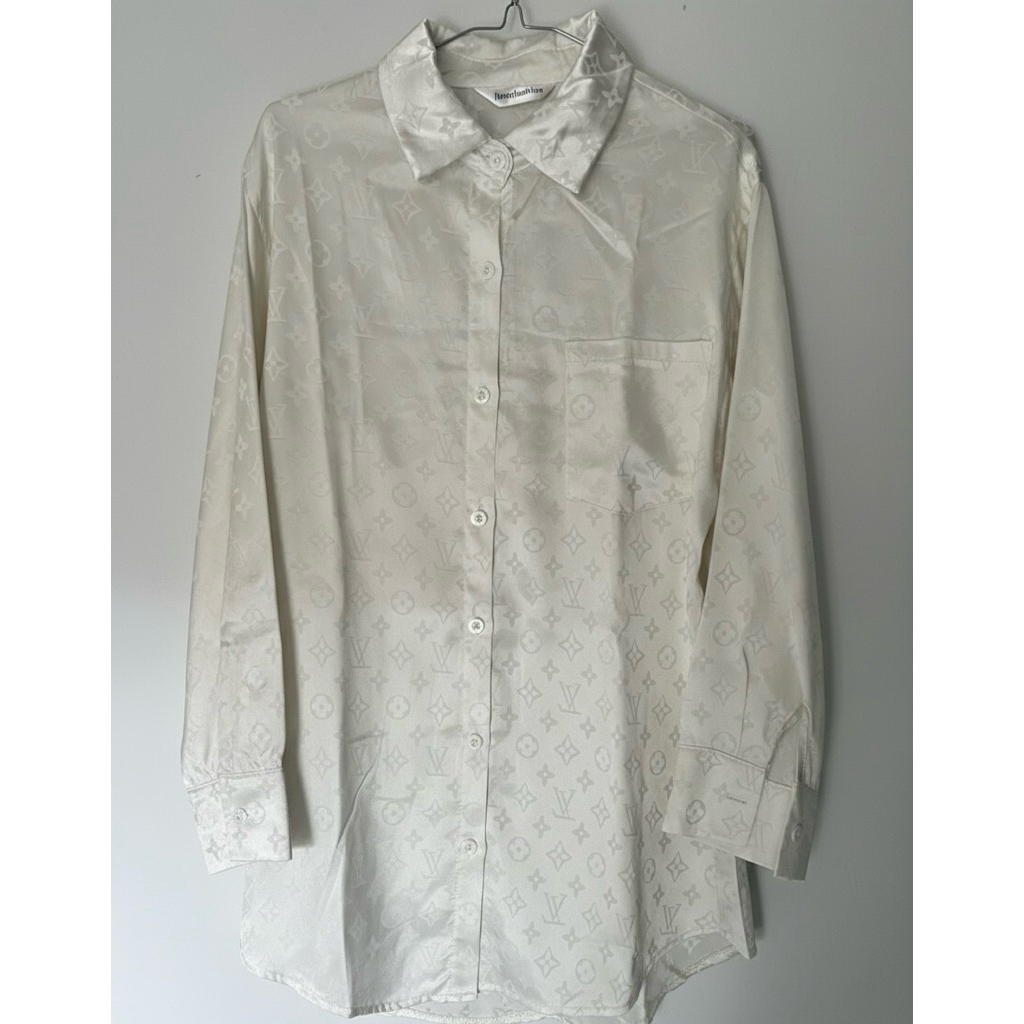 kemeja satin putih preloved