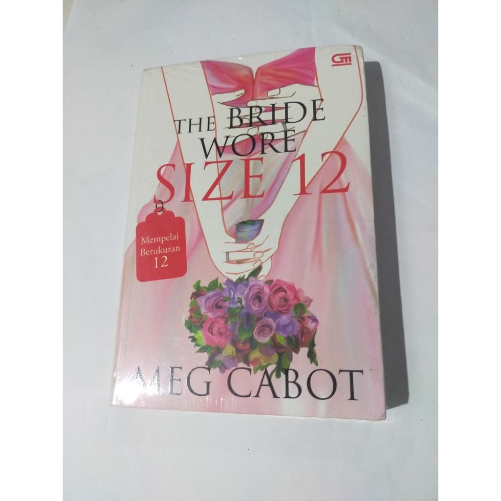 novel second the bride wore size 12 meg Cabot