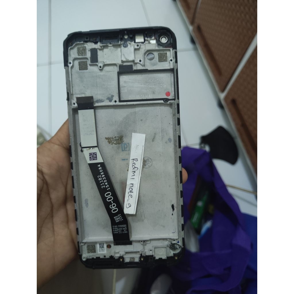LCD FRAME REDMI NOTE 9