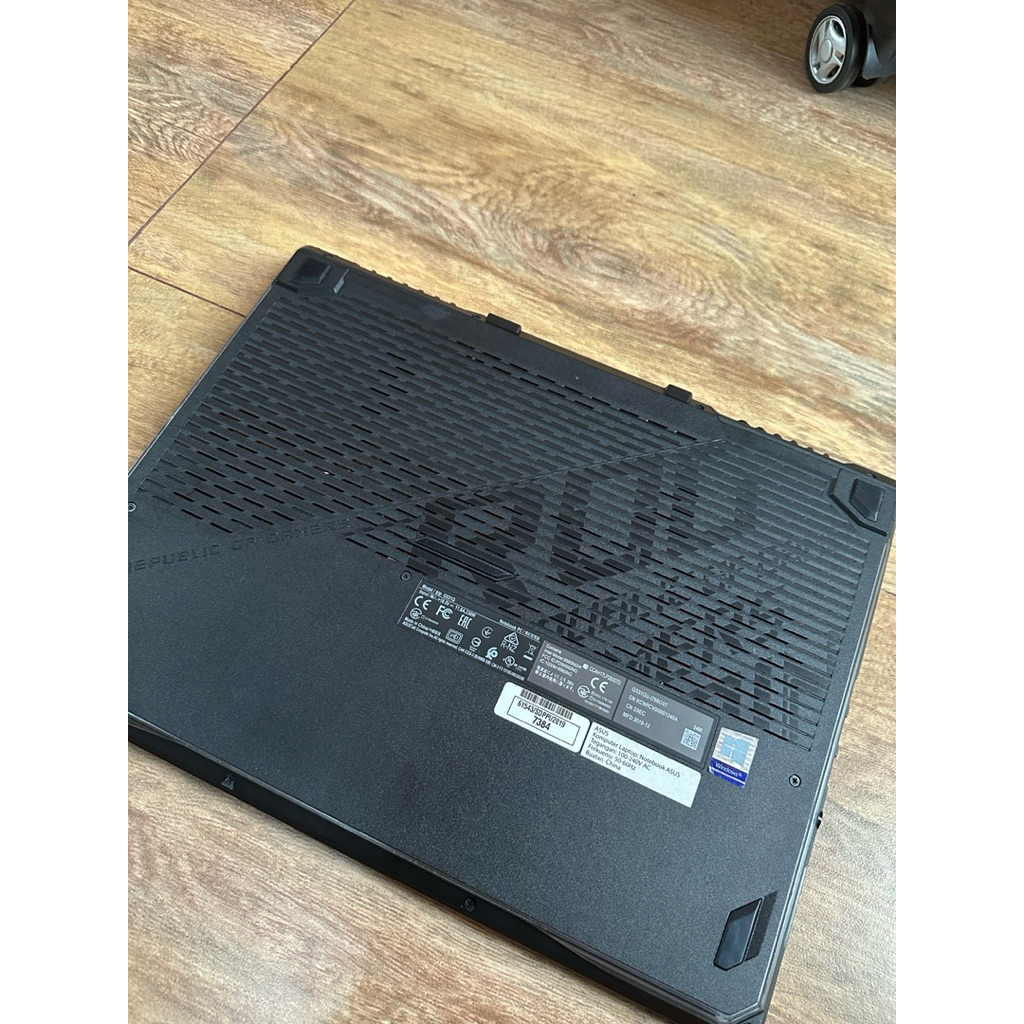 ASUS ROG Strix 15" G531GU – i7 Gen 9 | GTX 1660Ti | SSD 512GB