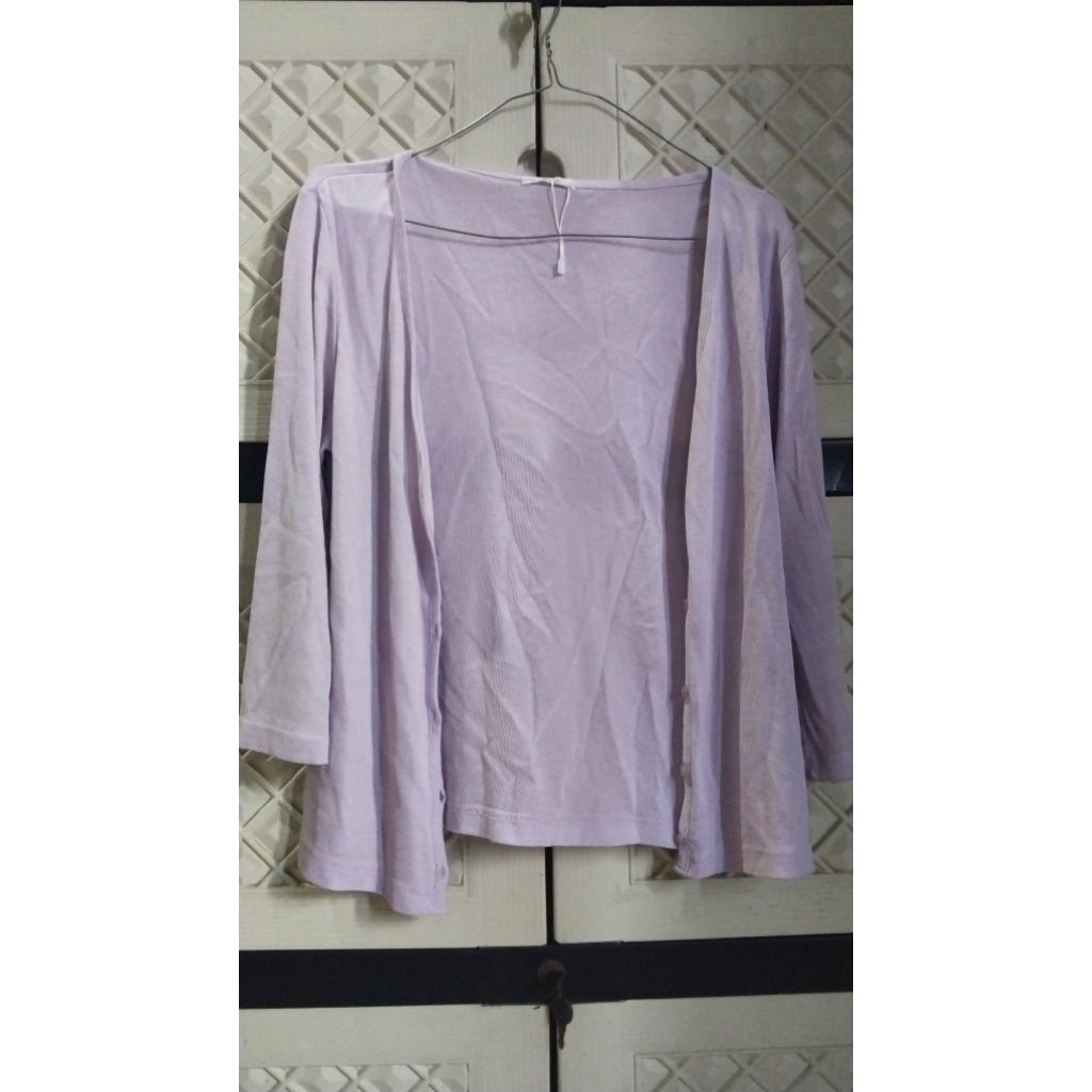 Cardigan ungu