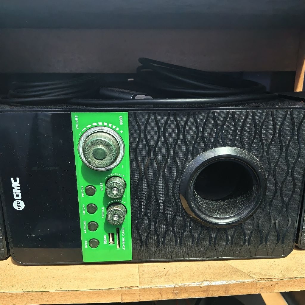 Speaker Laptop/TV/Hp GMC 888R seken mulus murah