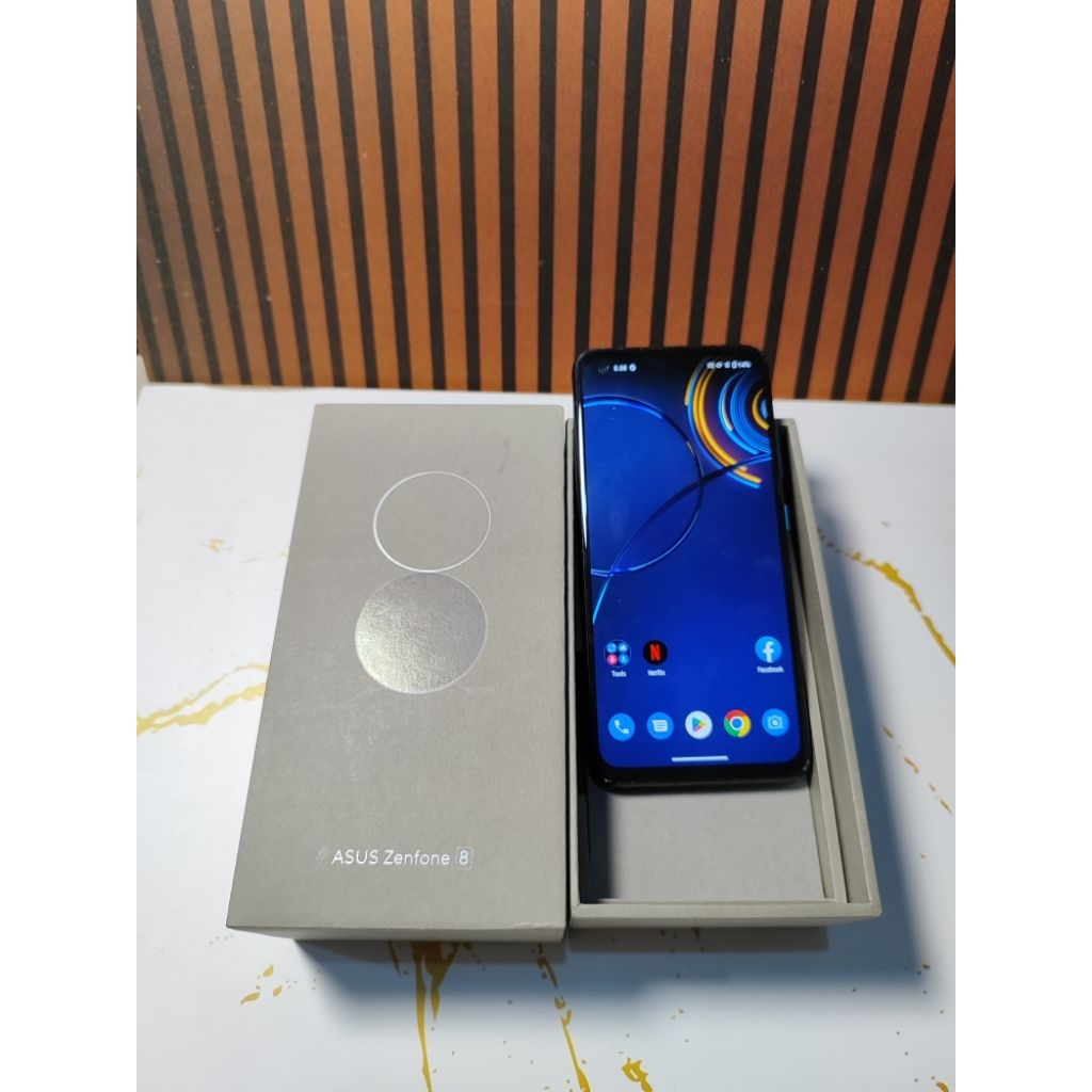 Asus zenfone 8 5g 8/128 second