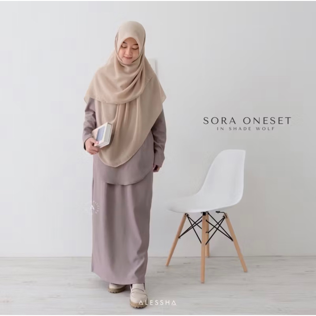 SORA ONESET by. Alessha.id (preloved)