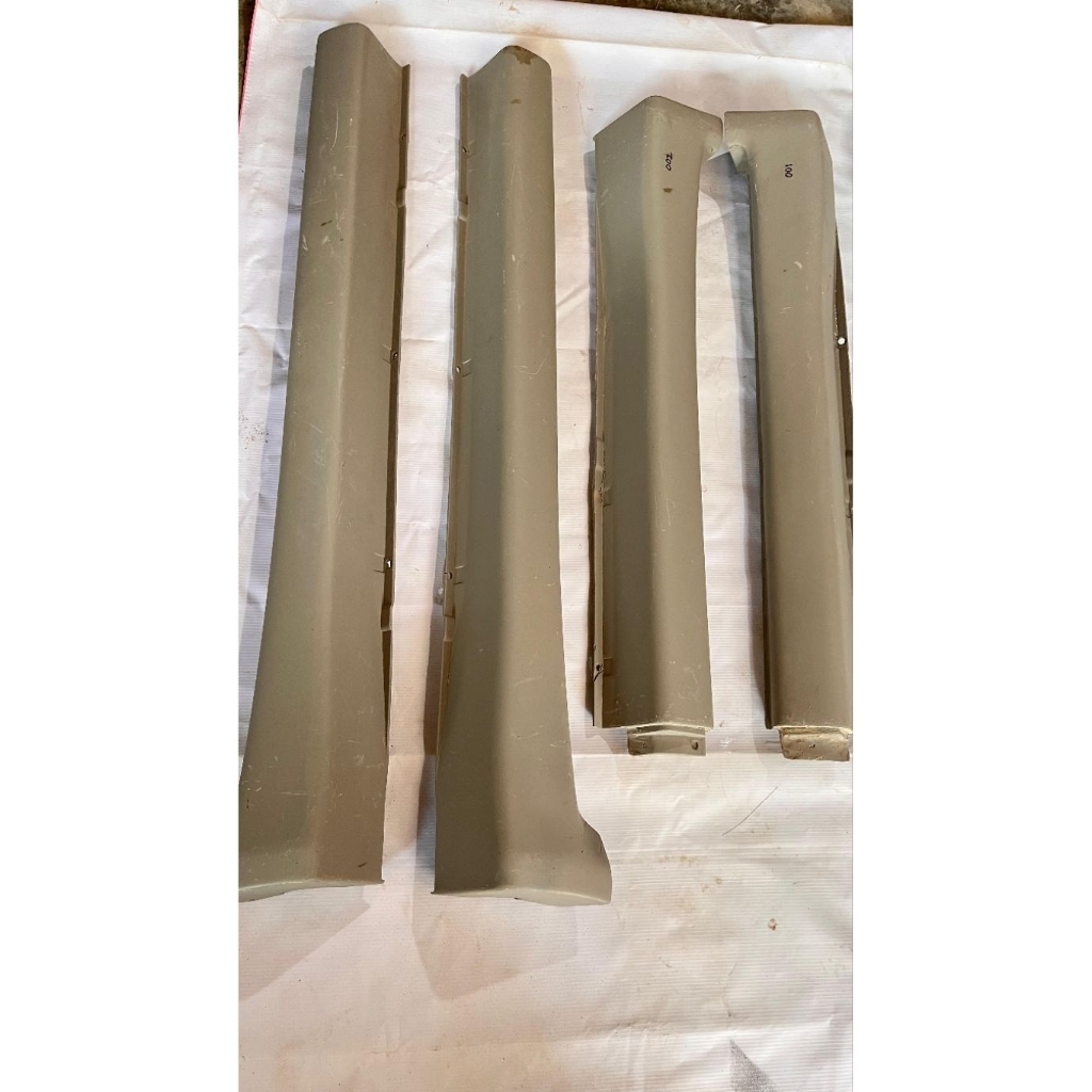 moulding bawah pintu kijang krista