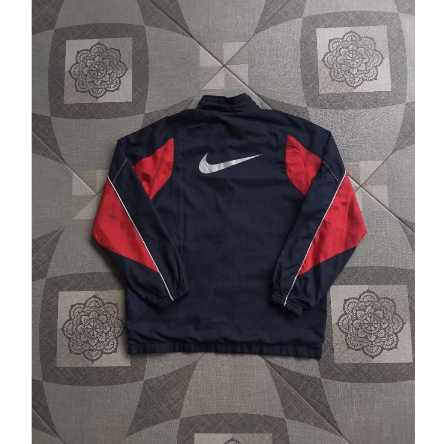 Tracktop Nike big logo