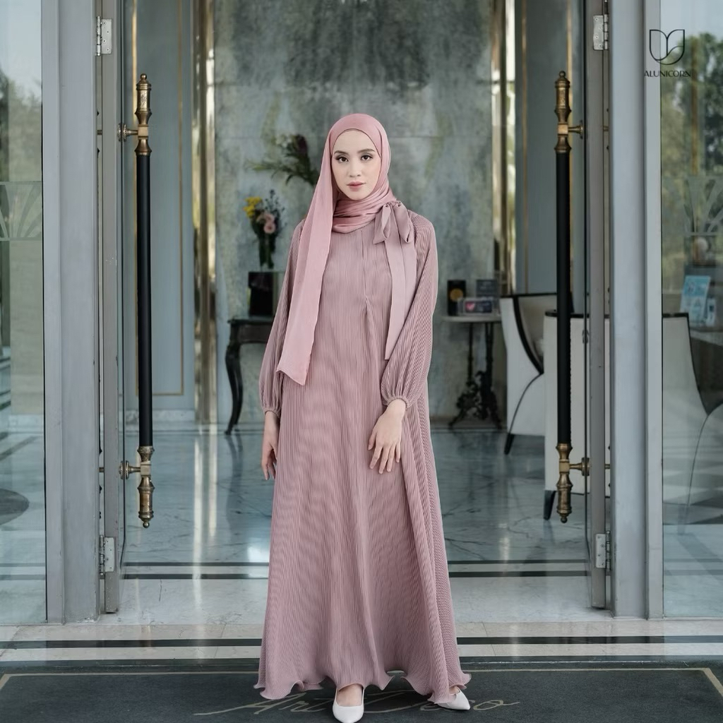 Preloved Dress Alunicorn size A (S-M) / Dress Alunicorn Plisket Rose