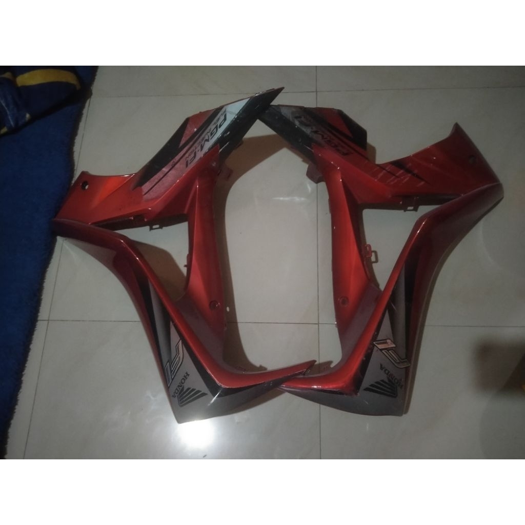 sayap kana kiri supra x 125 helm in original lepasan warna hitam