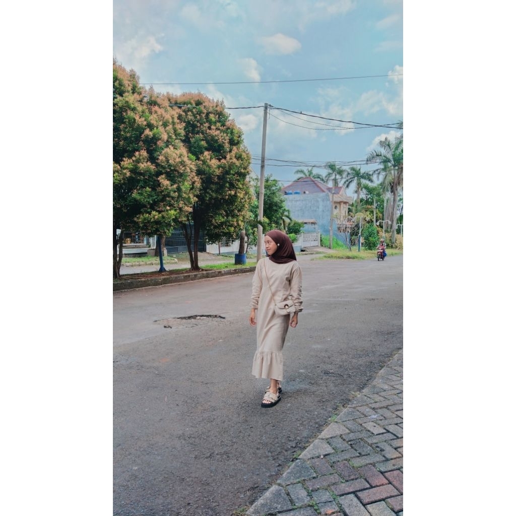 Prelove dress ruffle