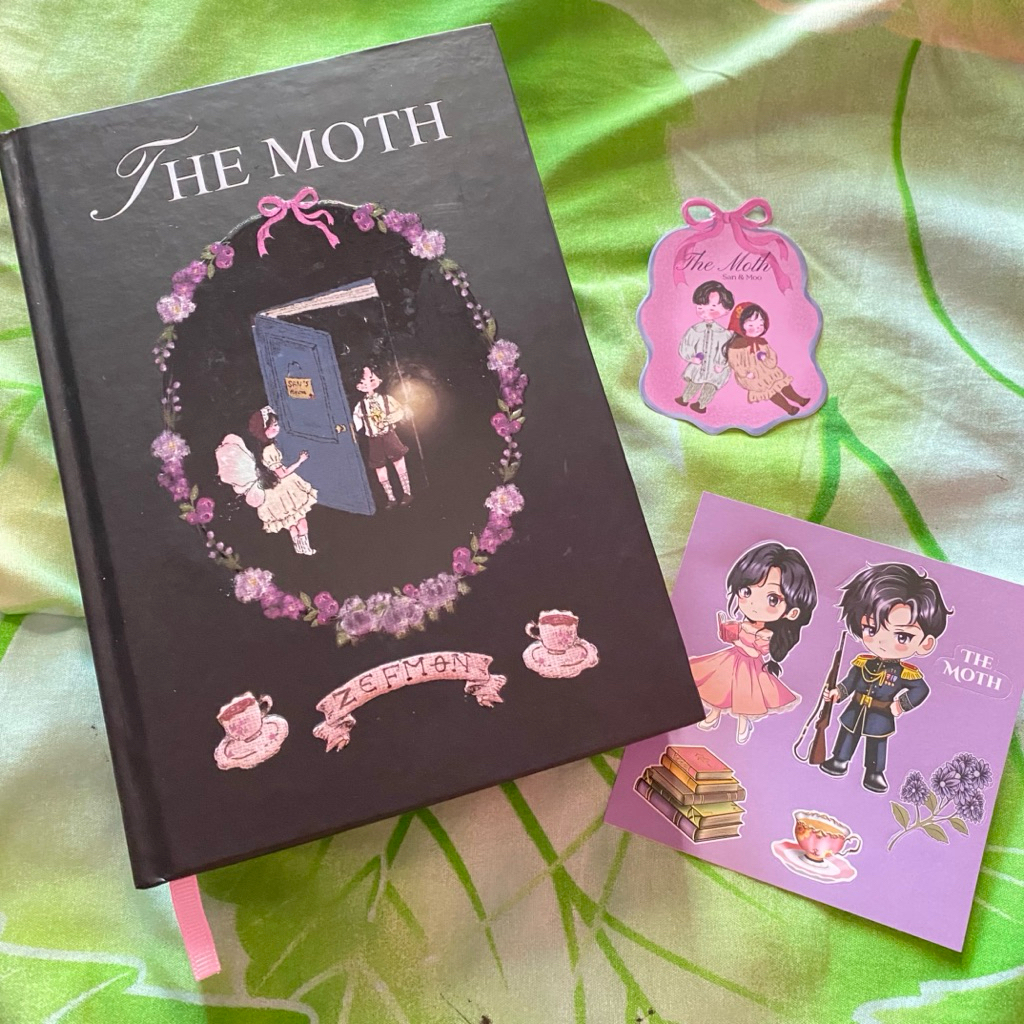 The Moth by Zefmon New (versi edges tidak akan cetak lagi) Novel langka