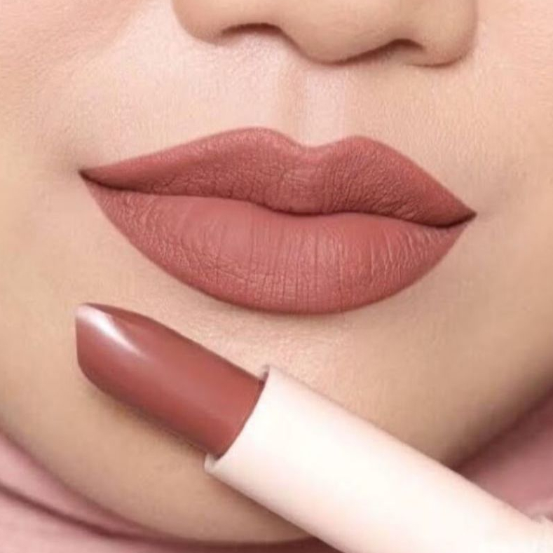 LIPSTICK  BATANG PUTAR GOLD MAYBELLINE/REVLON