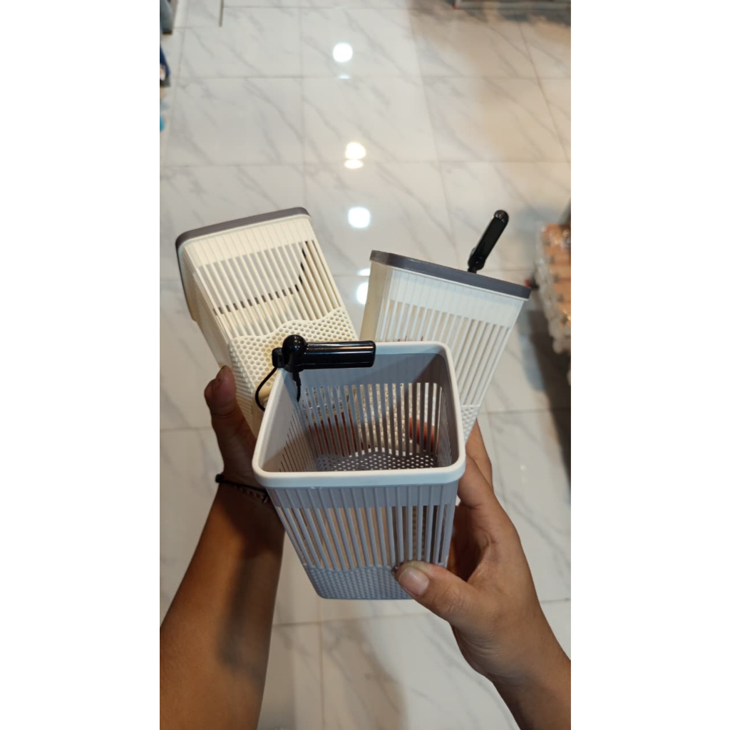 KERANJANG PLASTIK KOTAK KECIL