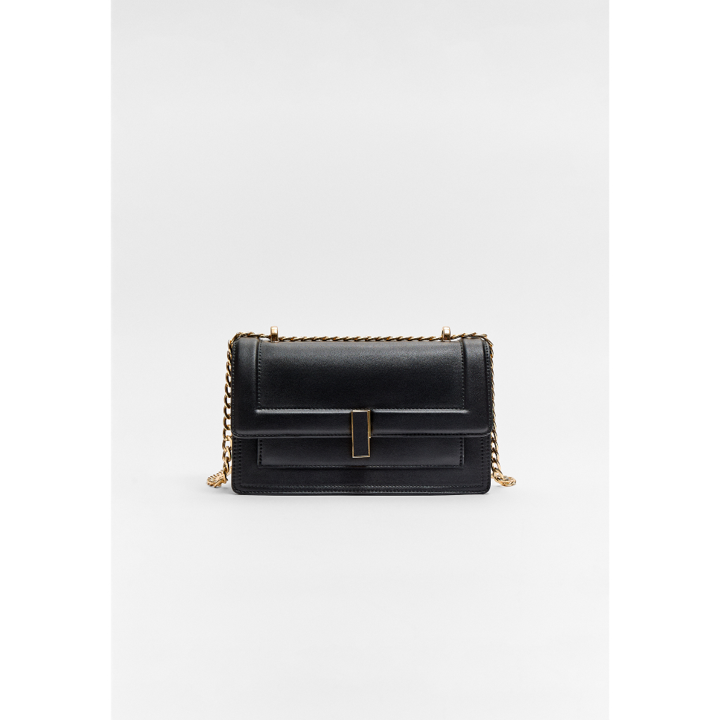 Stradivarius crossbody bag featuring a gold chain strap and a rectangular clasp