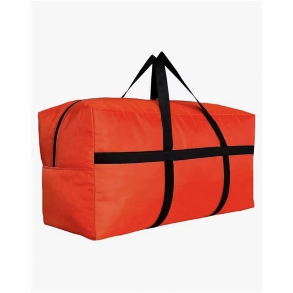 Tempat penyimpanan pohon Natal besar dan kuat