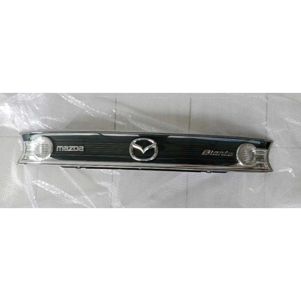 LAMPU BAGASI MAZDA BIANTE SKYACTIVE.