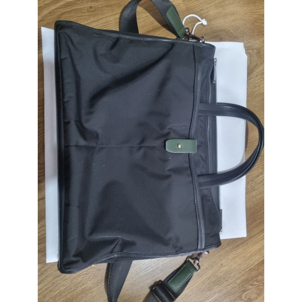 tas laptop samsonite